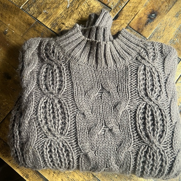 Lucky Brand Mauve Cable Knit Sweater - Picture 8 of 8